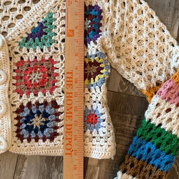 Women’s Open Knit Granny Square Crochet Sweater Button Closure Cottagecore Boho - Picture 4 of 7